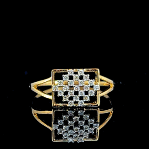Royal Grid Diamond Ring